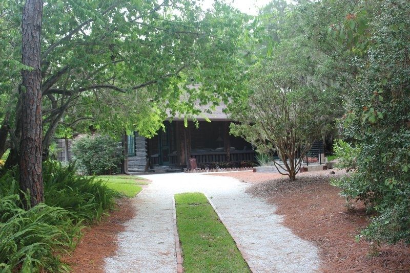 Safety Harbor Historical Site: Safety Harbor Log Cabin. Click for full size. Safety Harbor Historical Site: Safety Harbor Log Cabin image. Click for full size.
