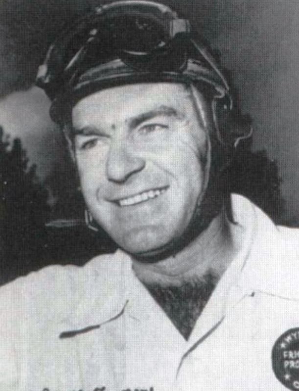 Curtis Turner, Sportsman race winner 1953 image. Click for full size.