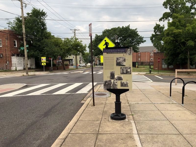 Shopping on Sheriff Marker. Click for full size. Shopping on Sheriff Marker image. Click for full size.