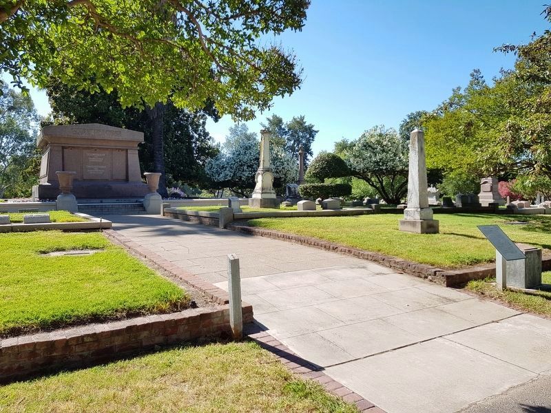 Pioneer Cemetery Grove Marker image. Click for full size.