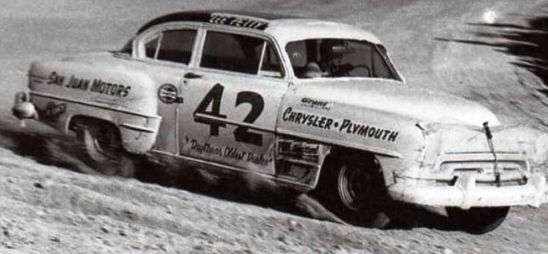 Lee Petty Racing on the beach 1954. Click for full size. Lee Petty Racing on the beach 1954 image. Click for full size.