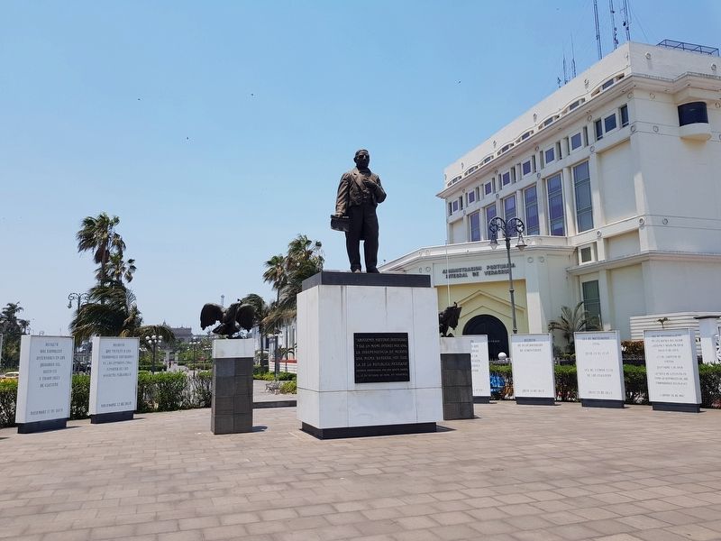 The Hemicycle to Juárez Marker. Click for full size. The Hemicycle to Juárez Marker image. Click for full size.