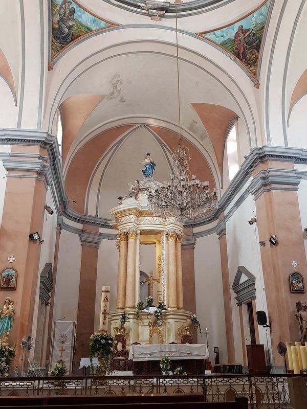 An interior view of the Cathedral of Veracruz, mentioned in the marker text image. Click for full size.