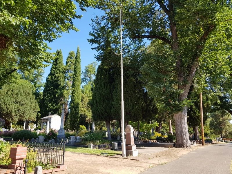 Veteran of Foreign Wars Memorial and flagpole. Click for full size. Veteran of Foreign Wars Memorial and flagpole image. Click for full size.