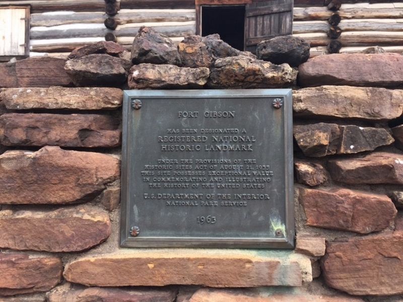 National Register plaque for Fort Gibson image. Click for full size.