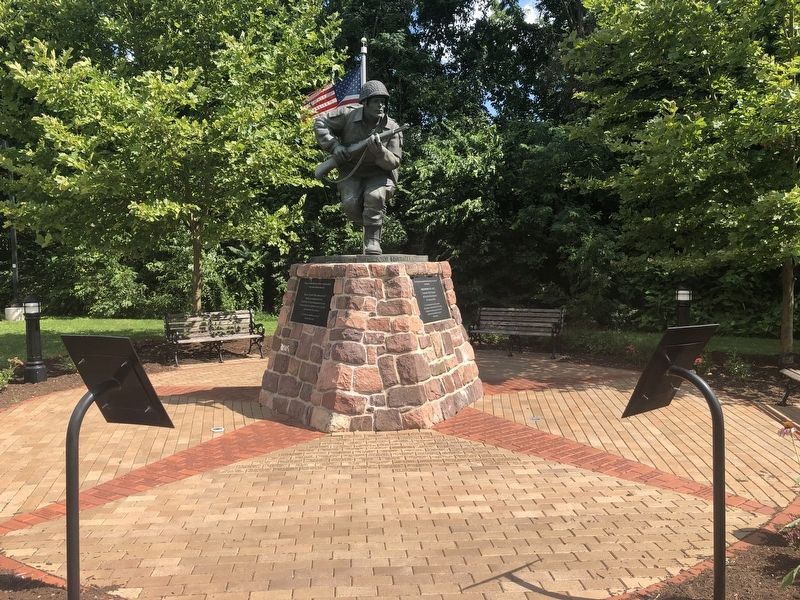 Ephrata's Veterans' Plaza Marker image. Click for full size.