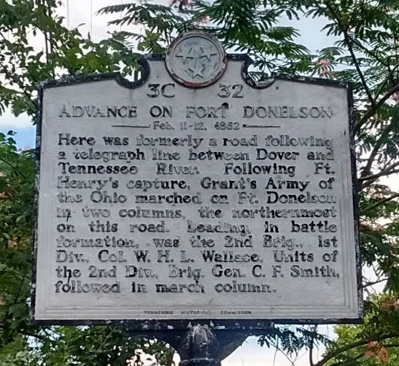 Advance on Fort Donelson Marker. Click for full size. Advance on Fort Donelson Marker image. Click for full size.