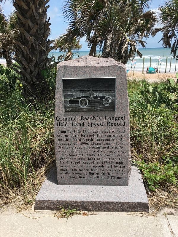 Ormond Beachs Longest Held Land Speed Record Marker image. Click for full size.