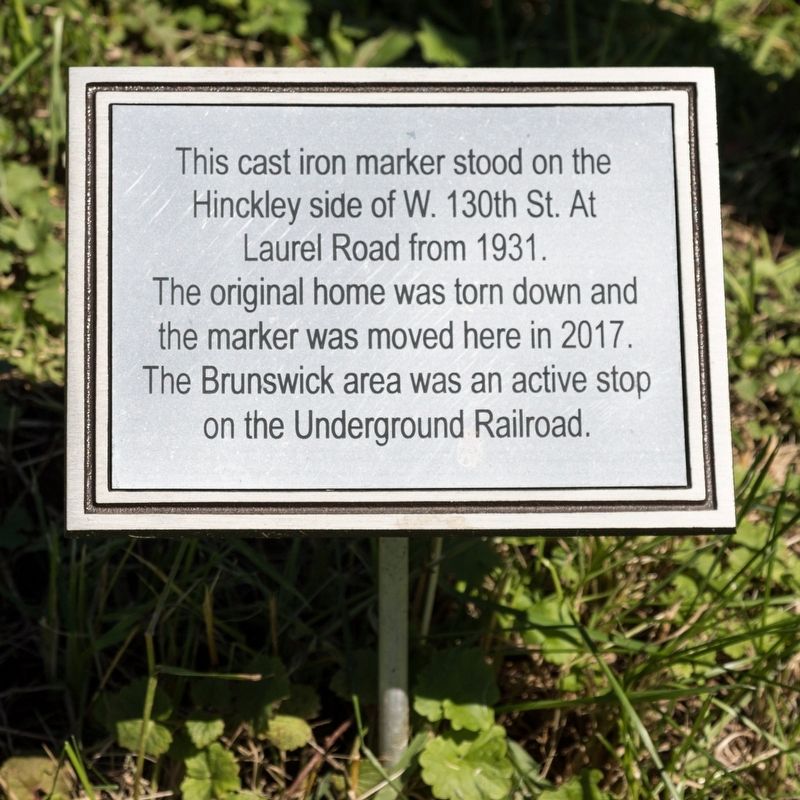 Small sign posted below the marker image. Click for full size.