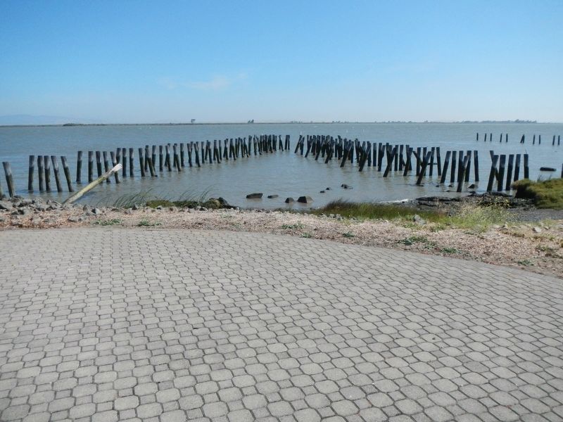 What is left of Pier One. Click for full size. What is left of Pier One image. Click for full size.