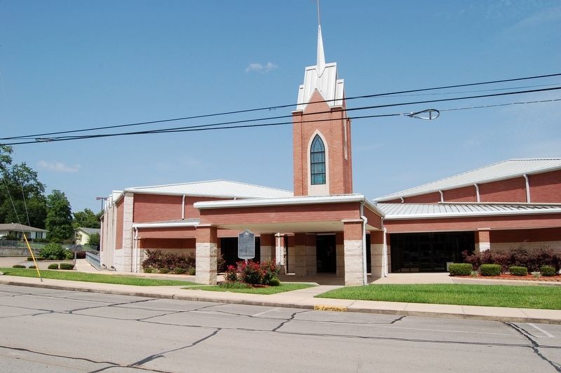 The First Baptist Church Marker image. Click for full size.