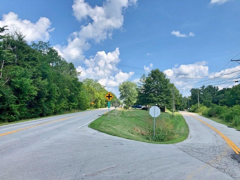 The view east on Frankfort Road. image. Click for full size.