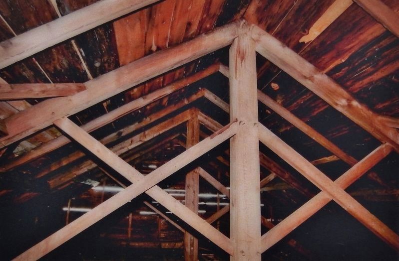 Marker detail: King–post and Beam Construction image. Click for full size.