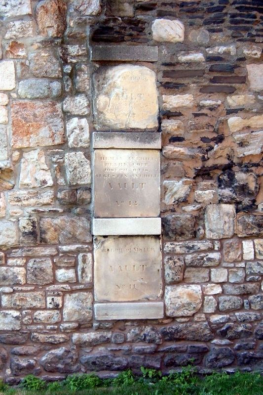 Family vault wall plaques image. Click for full size.