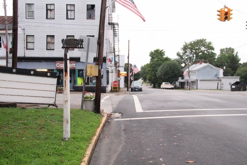 Logan's Crossing 1796 Directional Marker Marker image. Click for full size.