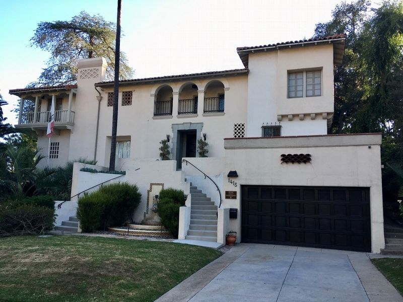 Lewis House image. Click for full size.