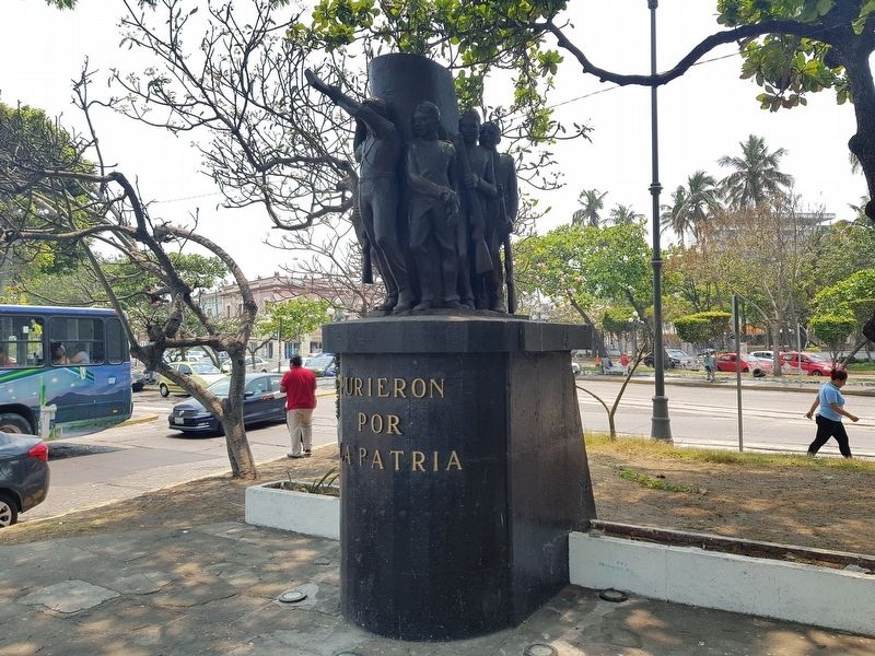Monument to the Children Heroes of Chapultepec image. Click for full size.