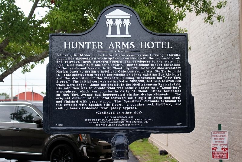 Hunter Arms Hotel Marker Side 1 image. Click for full size.