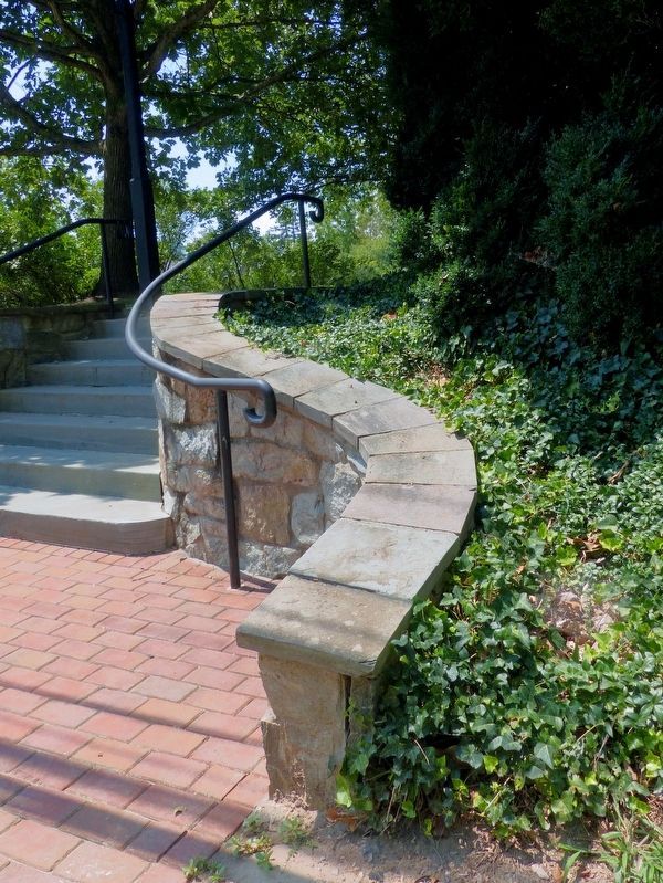 Beall-Dawson House and Park Marker Missing image. Click for full size.