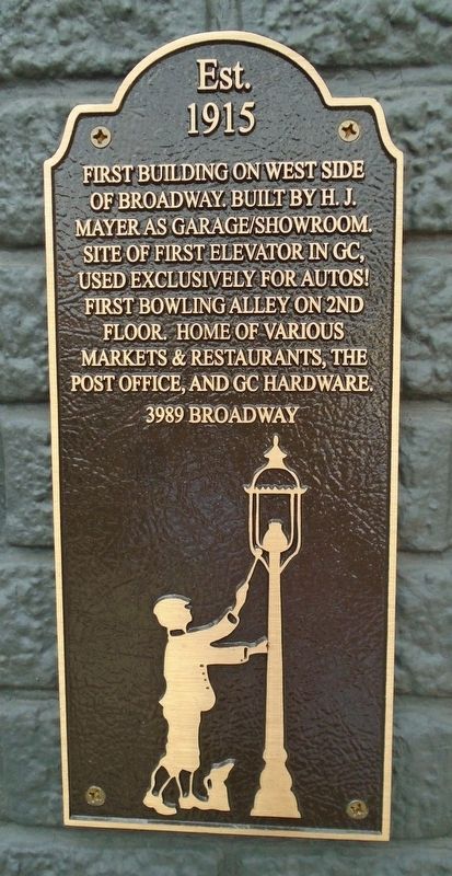 3989 Broadway Marker image. Click for full size.