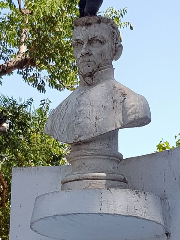 General Manuel Jos Arce bust image. Click for full size.