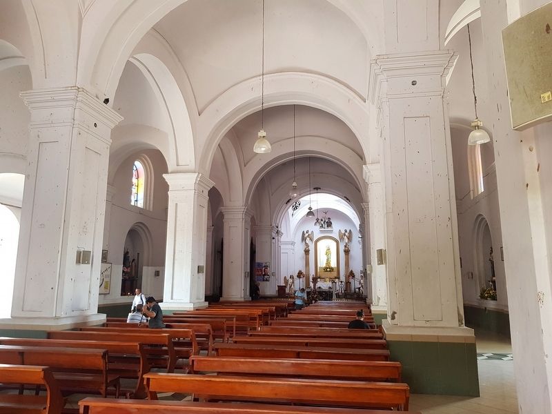 An interior view of the Cathedral of Sonsonate image. Click for full size.