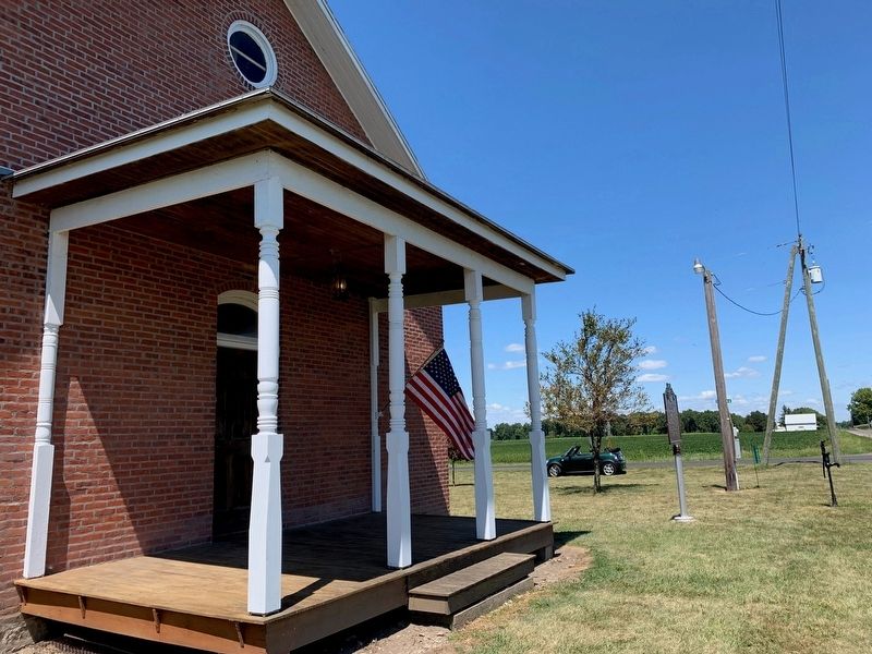 Bridenbaugh District #3 School House image. Click for full size.