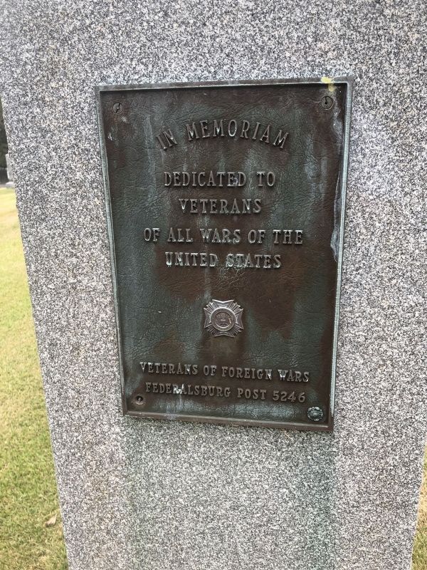 Veterans Memorial image. Click for full size.