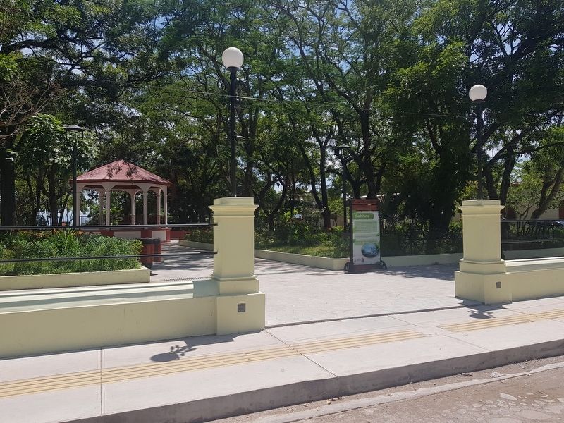 Suchitoto Marker. Click for full size. Suchitoto Marker image. Click for full size.