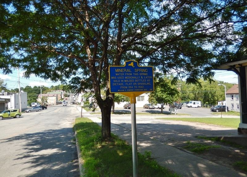 Mineral Spring Marker<br>(<i>wide view looking west along Main Street</i>) image. Click for full size.