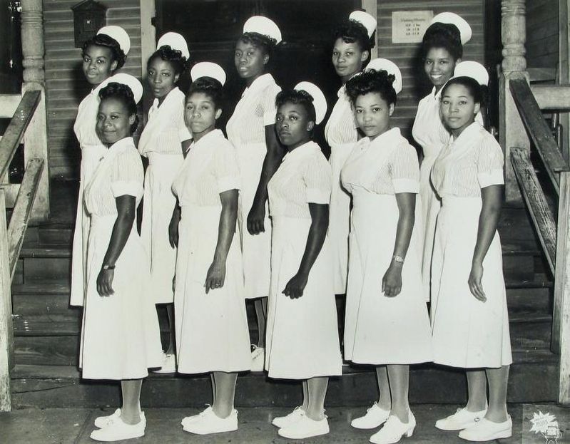 Good Samaritan-Waverly Hospital Nurses image. Click for full size.