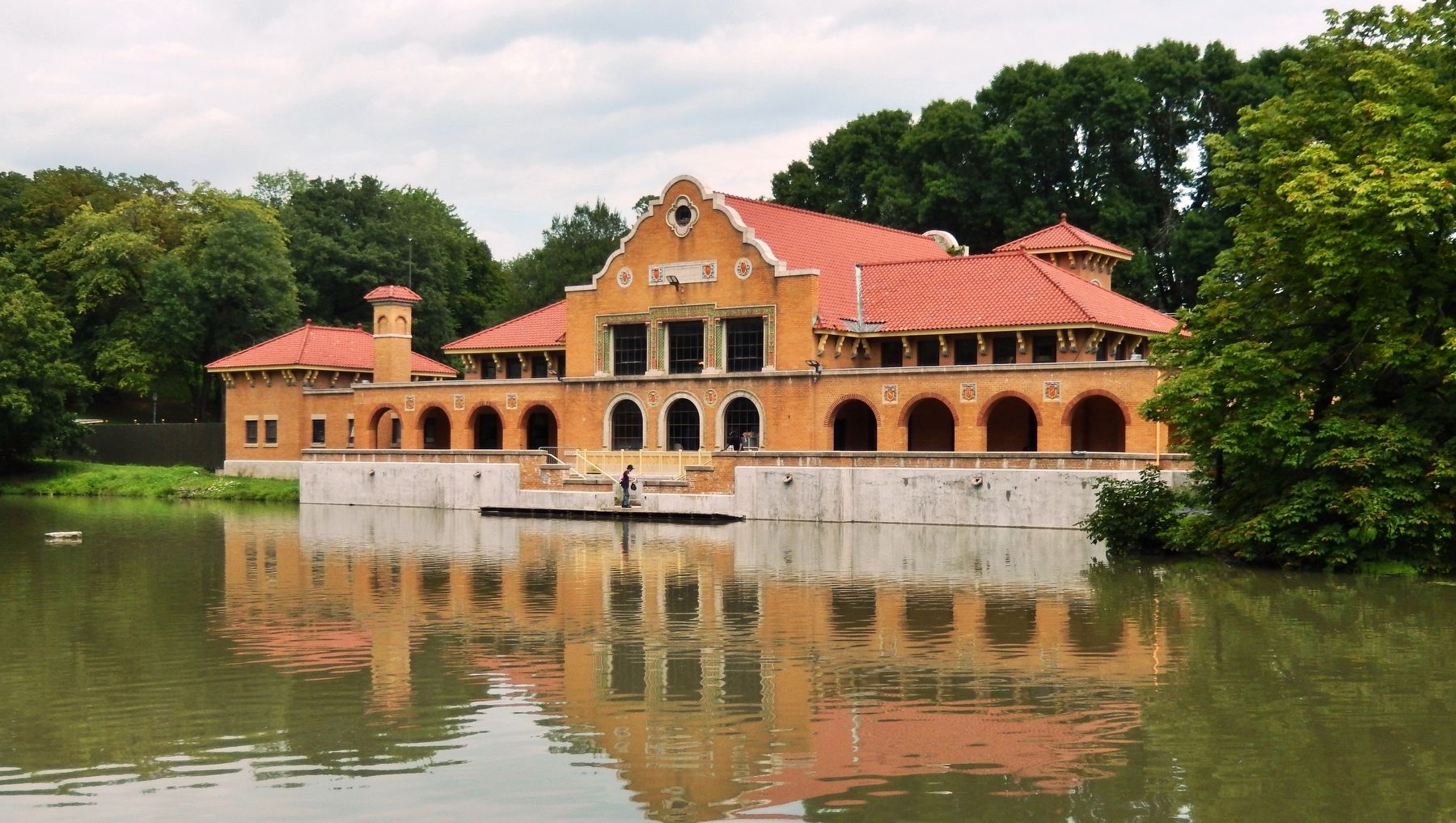 Washington Park Lakehouse (<i>view from near marker</i>). Click for full size. Washington Park Lakehouse (<i>view from near marker</i>) image. Click for full size.