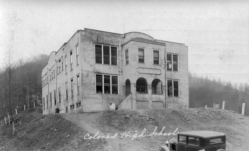Byrd Prillerman High School image. Click for full size.