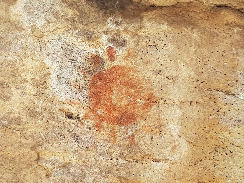A nearby rock art image that may represent the sun image. Click for full size.