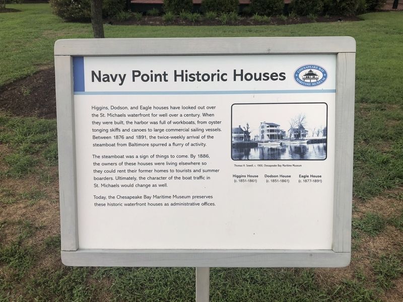 Navy Point Historic Houses Marker image. Click for full size.