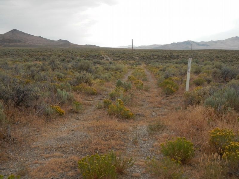 The California Trail to the east image. Click for full size.
