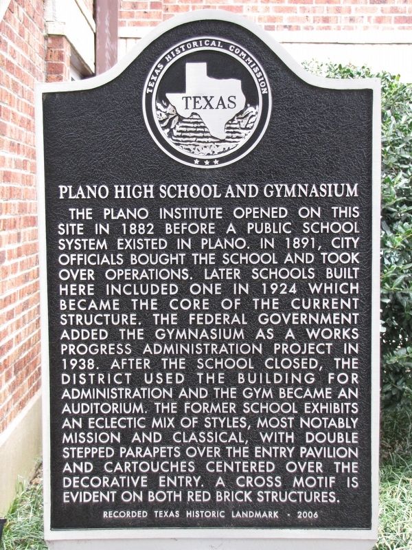 Plano High School and Gymnasium Recorded Texas Historic Landmark image. Click for full size.