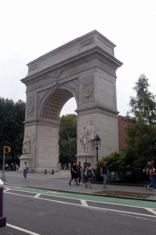Washington Square Park feature image. Click for full size.