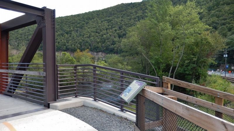The Mansion House Marker<br>(<i>wide view • pedestrian bridge across Lehigh River on left</i>). Click for full size. The Mansion House Marker<br>(<i>wide view • pedestrian bridge across Lehigh River on left</i>) image. Click for full size.