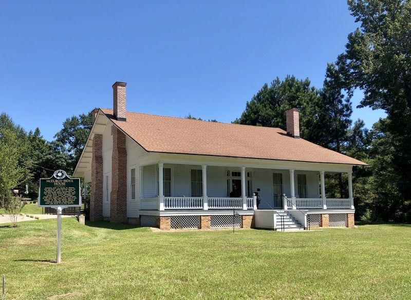 The McElroy-Hoye House and marker. image. Click for full size.