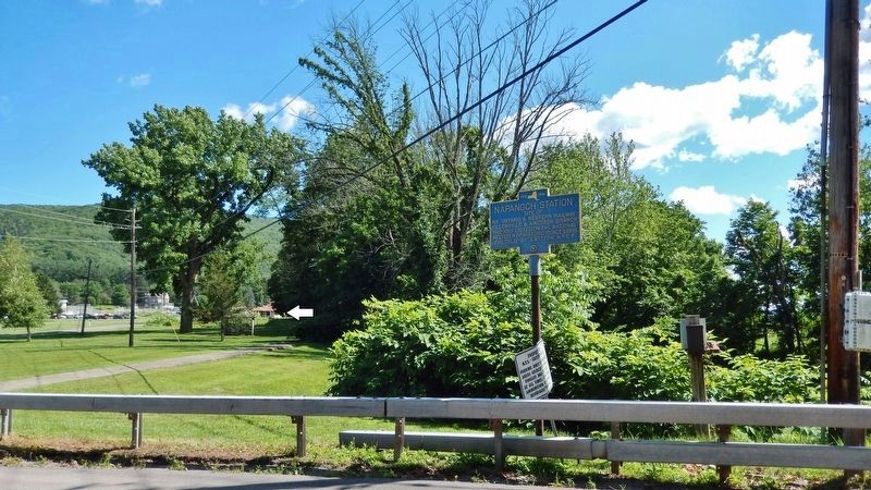 Napanoch Station Marker<br>(<i>wide view • Rondout Creek on right</i>) image. Click for full size.