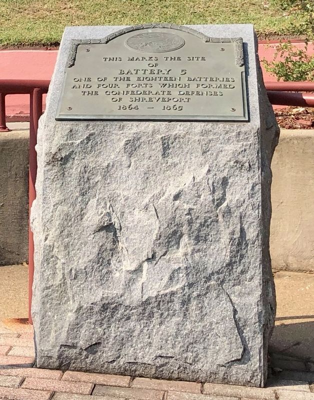 This Marks the Site of Battery 5 Marker. Click for full size. This Marks the Site of Battery 5 Marker image. Click for full size.
