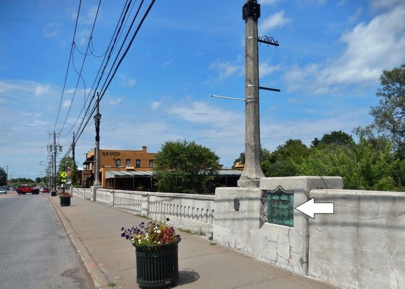 Willett Bridge Marker<br>(<i>wide view looking west along East Dominick Street</i>) image. Click for full size.