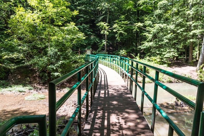 Cedar Falls Bent Bridge. Click for full size. Cedar Falls Bent Bridge image. Click for full size.