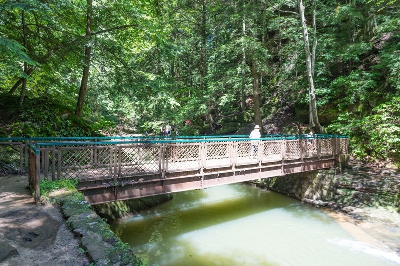 Cedar Falls Bent Bridge. Click for full size. Cedar Falls Bent Bridge image. Click for full size.