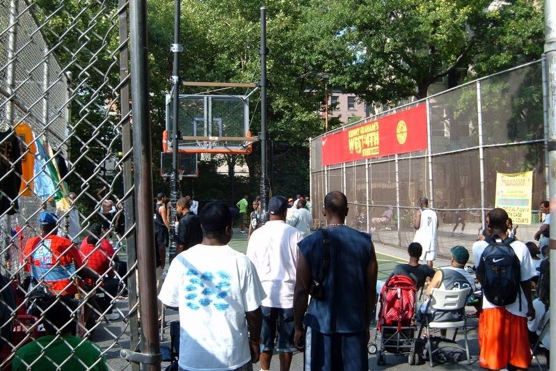 West 4th Street Courts. Click for full size. West 4th Street Courts image. Click for full size.