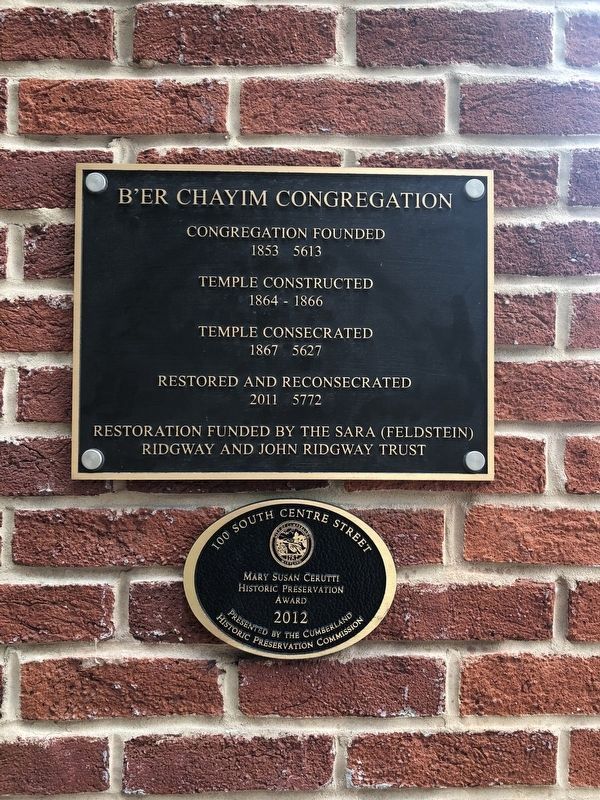Plaque on the building image. Click for full size.
