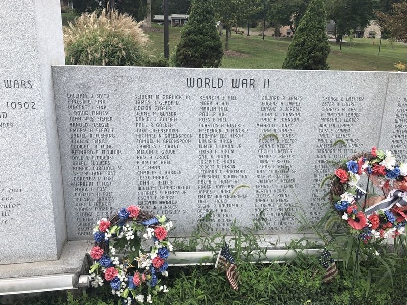 Hancock Veterans Memorial image. Click for full size.