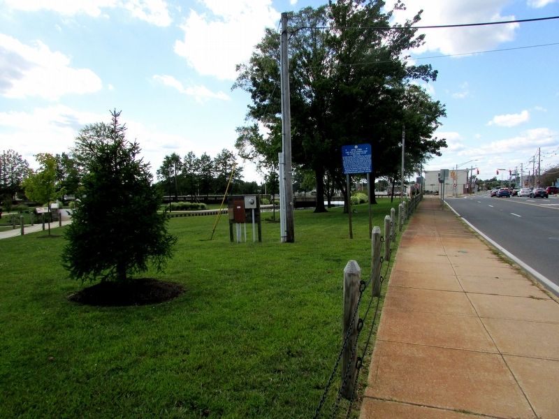Marker at Huddy Park image. Click for full size.