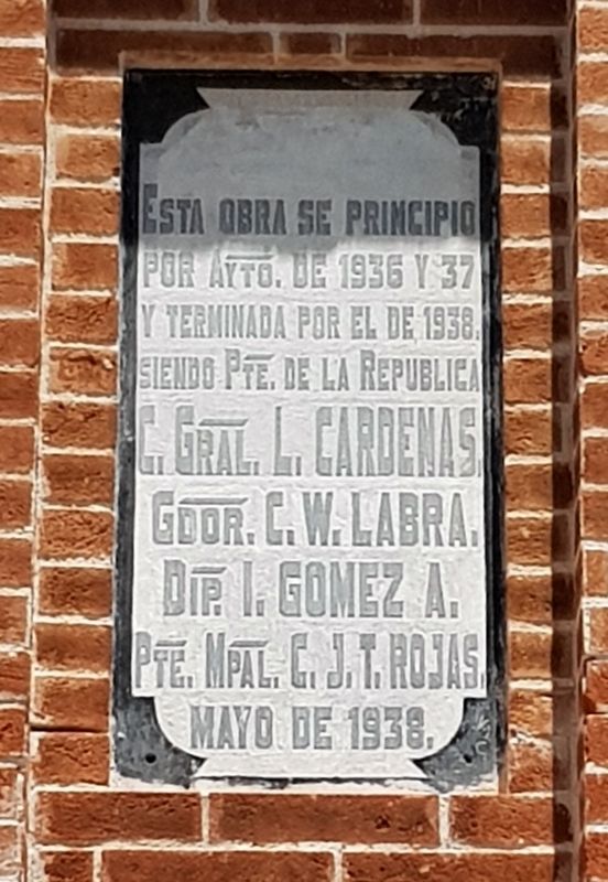 The clock tower was dedicated in 1938 during the Presidency of Lázaro Cárdenas image. Click for full size.